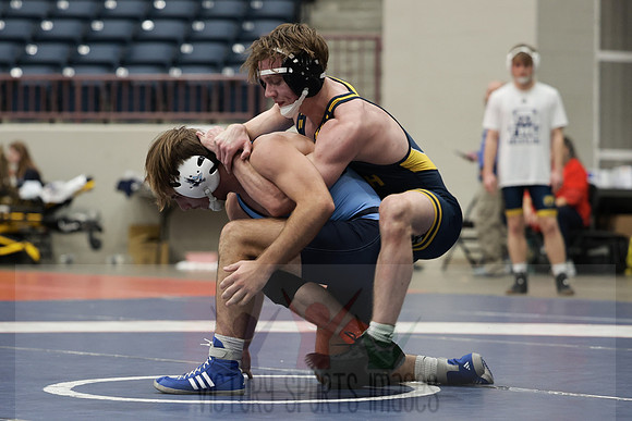 DL7A9880